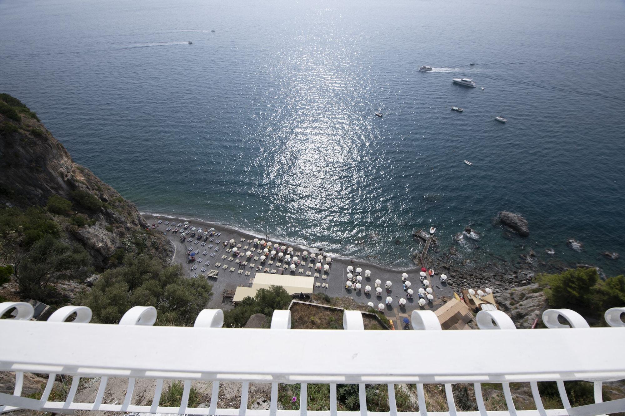 Hotel La Ninfa Amalfi Luaran gambar